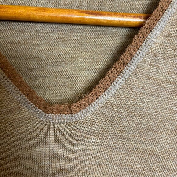 Morley Theta Vtg Sweater XS 100% Pure Wool Mocha Shrink Resisting England Chic - Picture 4 of 12